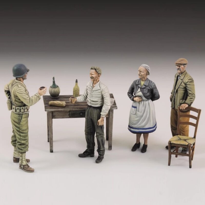 1/35 Scale Soldier Villagers 4 - Model Kit Italeri ulasan dan harga